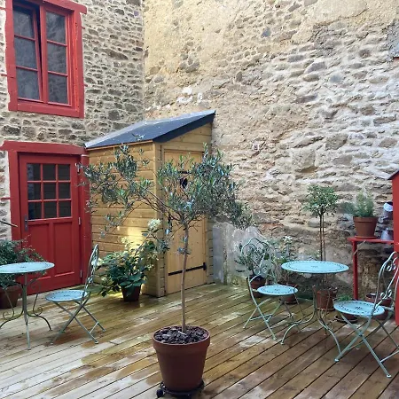 La Cour Secrete Apartment Dinan Exterior photo